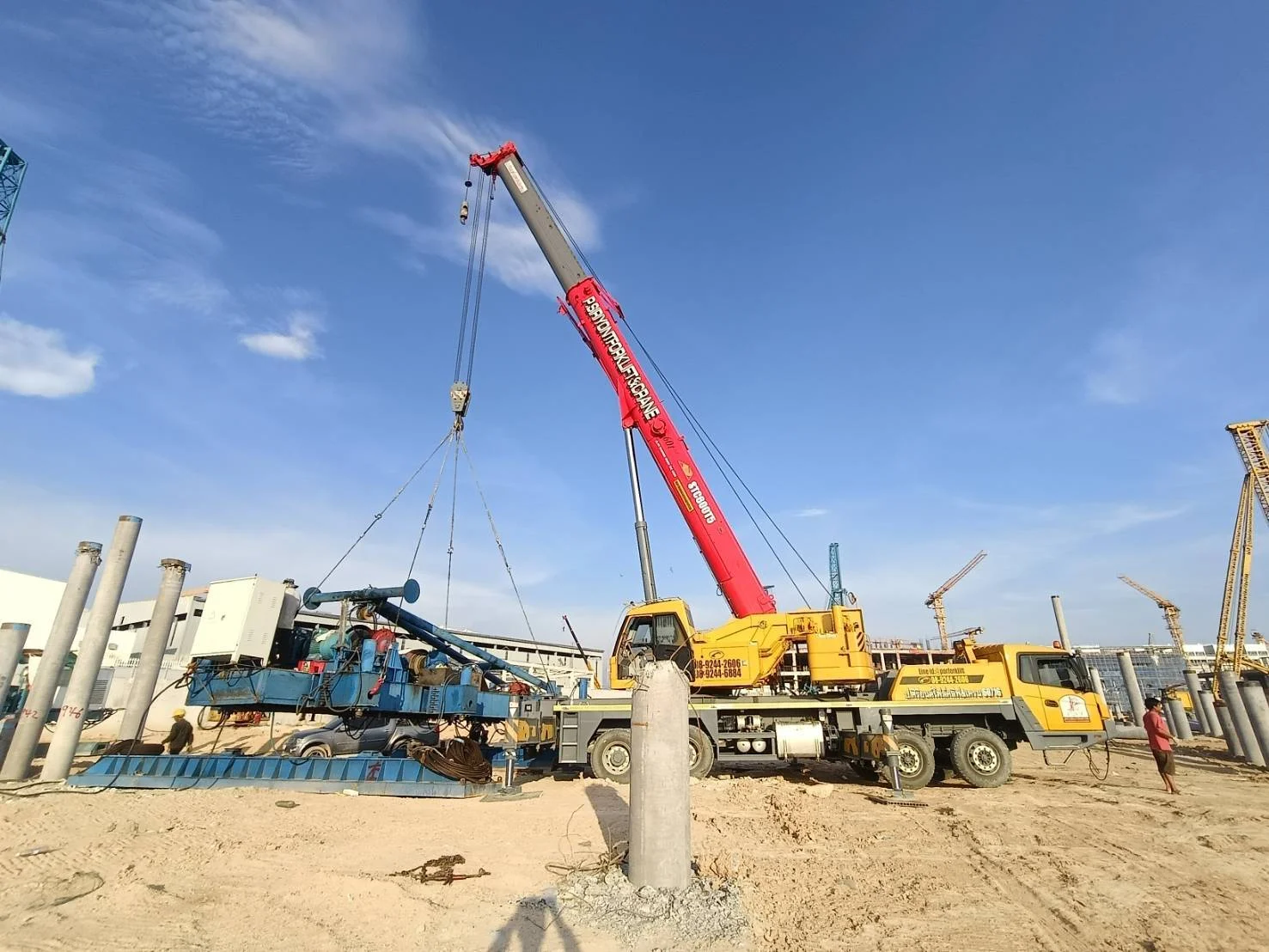 real-crane-rental-chonburi-industrial-site.jpg