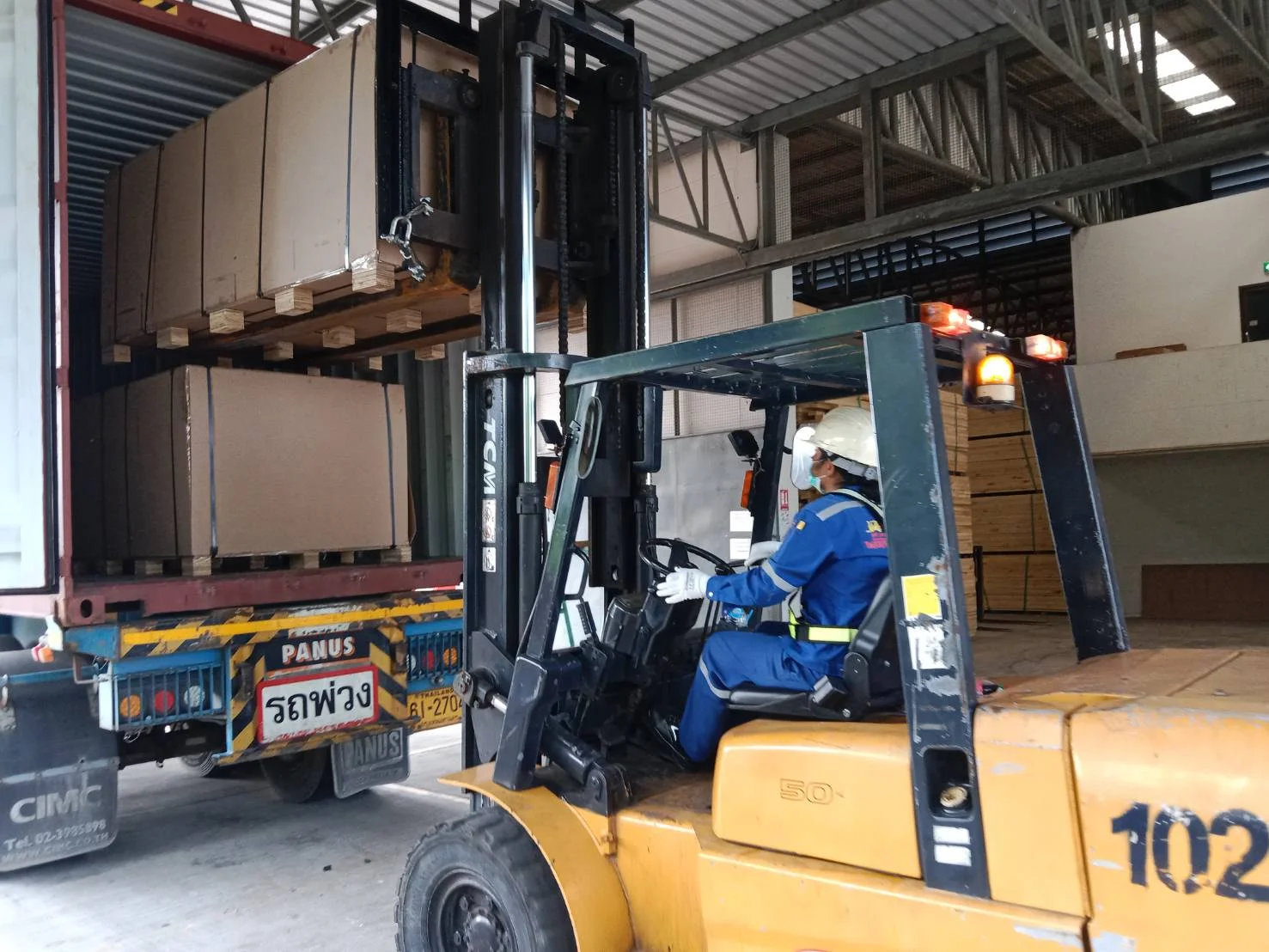 real-project-factory-maintenance-crane.jpg